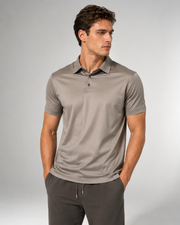 Jasny khaki