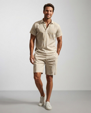 Kolor khaki