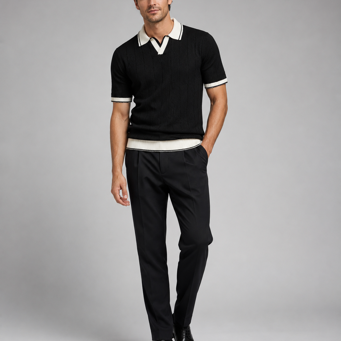 Męski zestaw polo i spodni – prążkowana faktura, krój tapered, smart casual