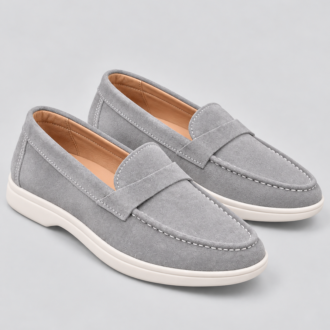 Mokasyny zamszowe – pasek penny, szycie moc-toe, elegancki fason na co dzień