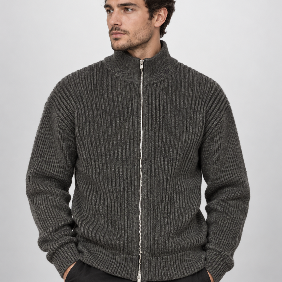 Sweter męski z zamkiem – luźny fason casualowy, uniwersalny na wiosnę i jesień